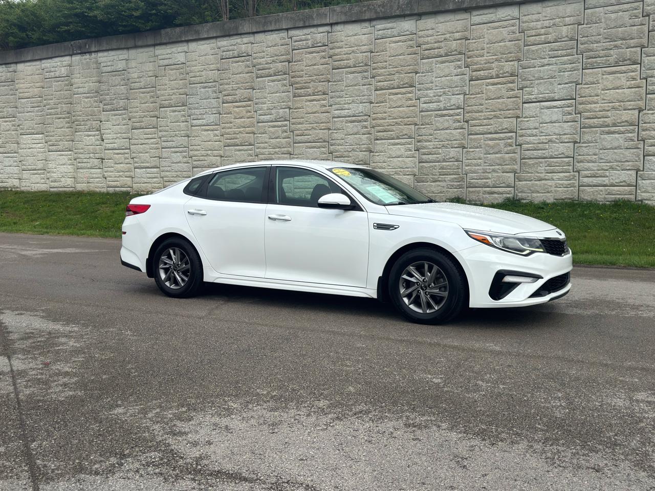 Kia Optima  2019