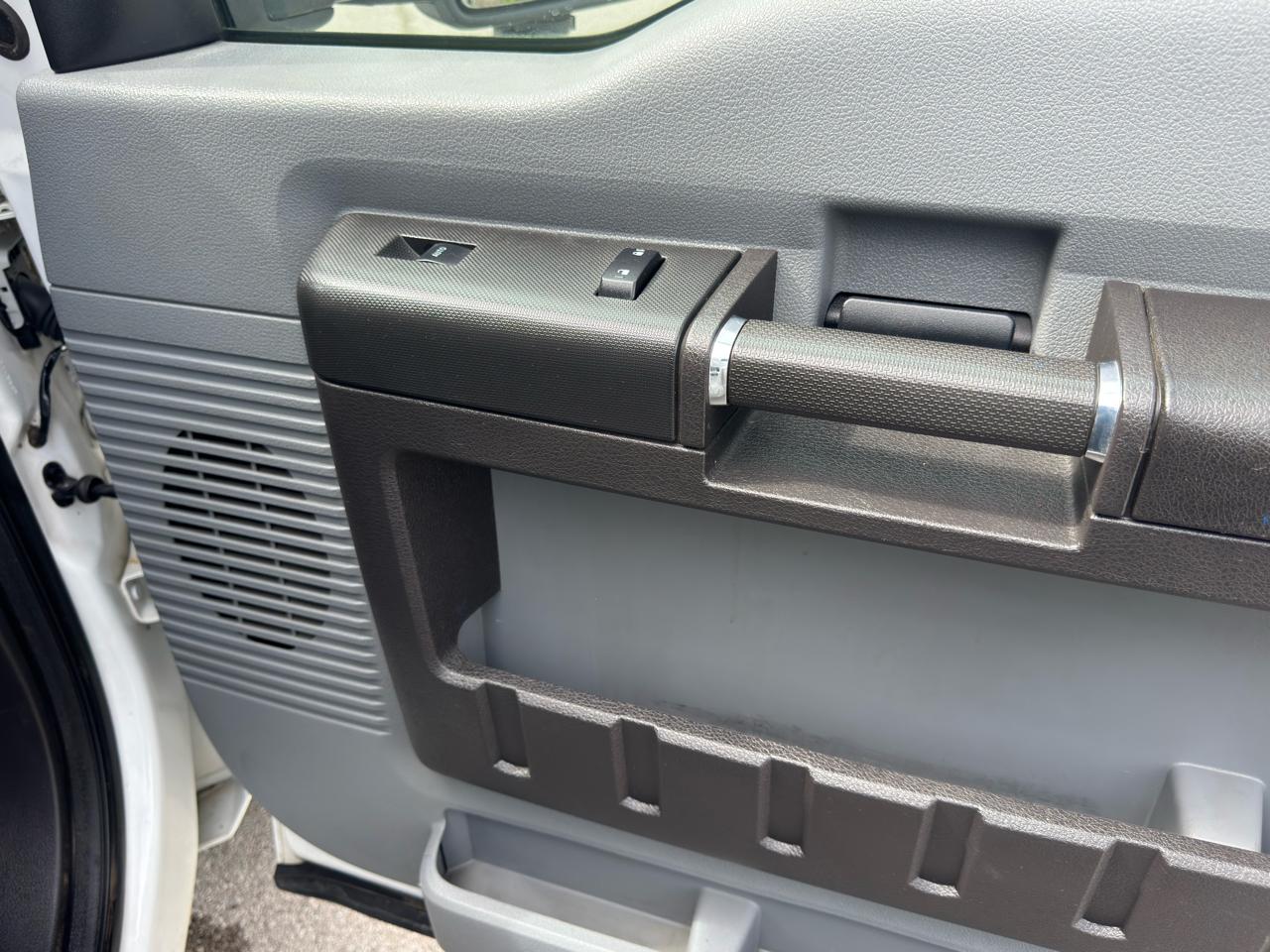 Ford Super Duty F-350 SRW  2015