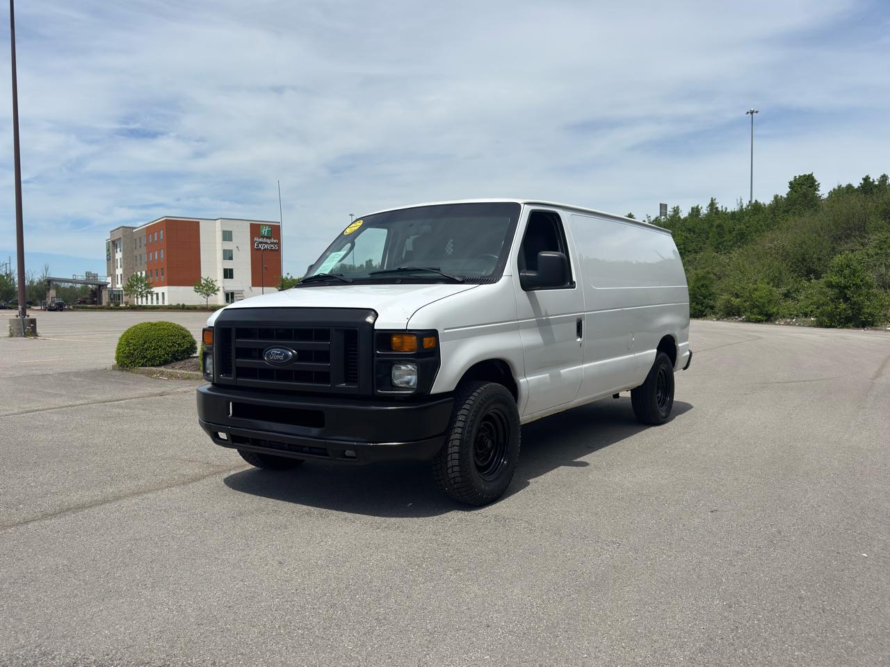 Ford Econoline Cargo Van  2011