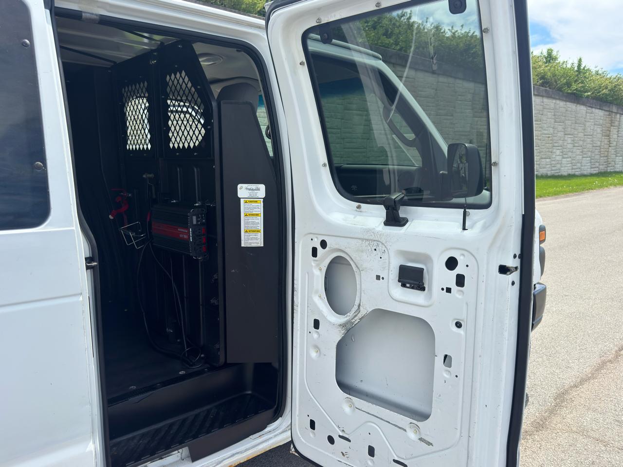 Ford Econoline Cargo Van  2011