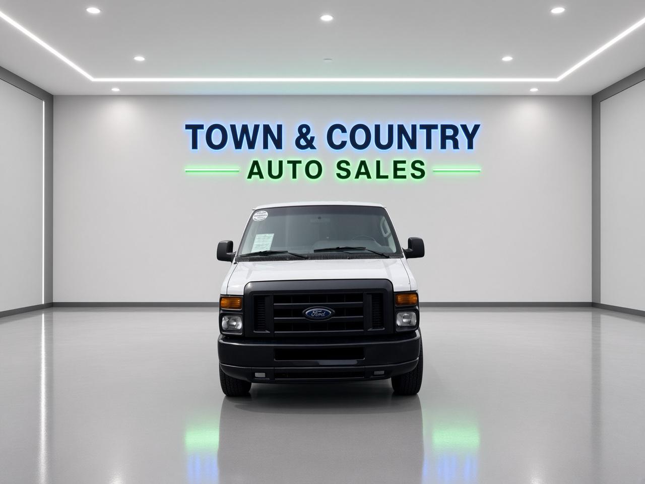 Ford Econoline Cargo Van E-250 2011