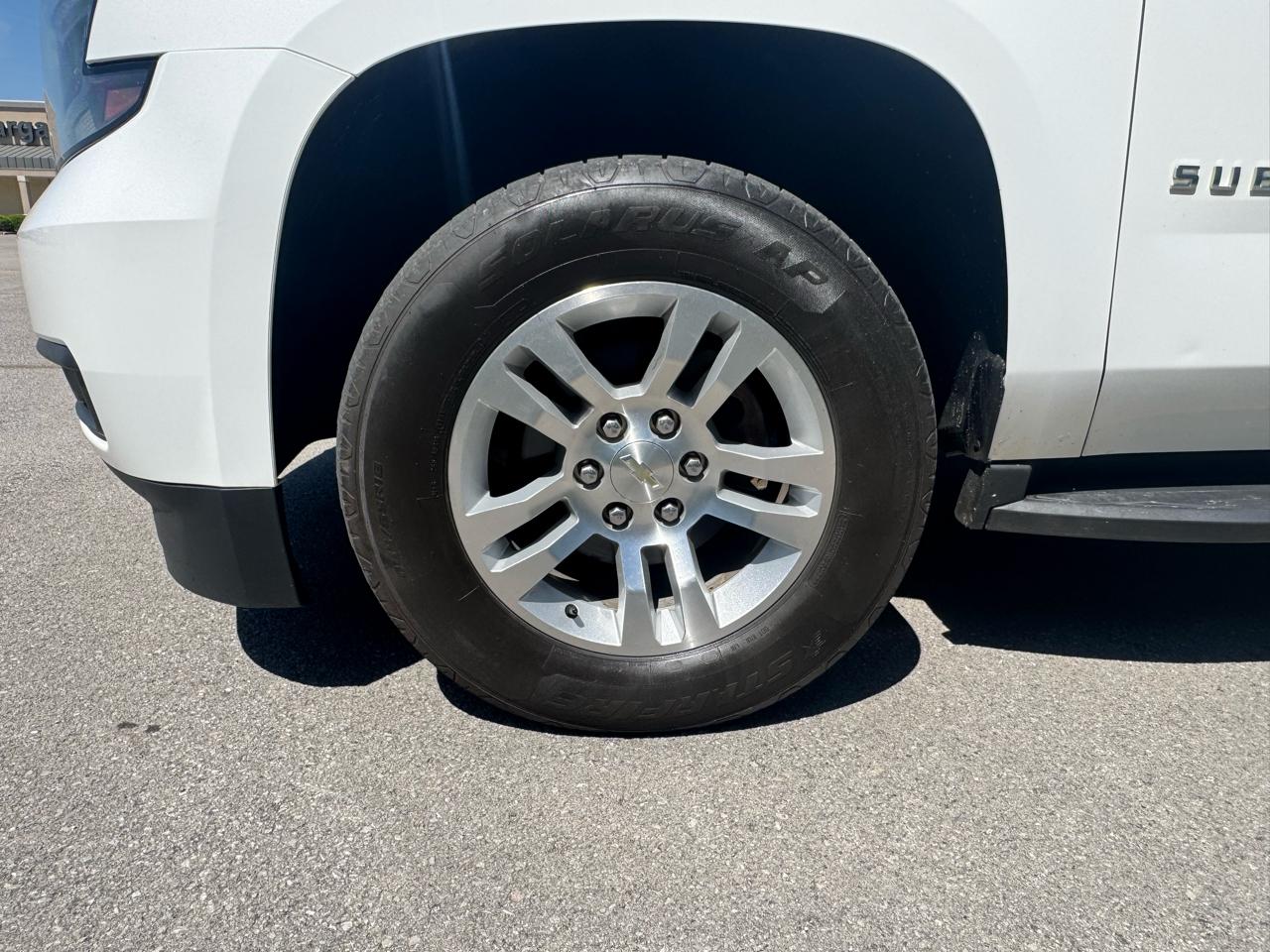 Chevrolet Suburban LS 2019