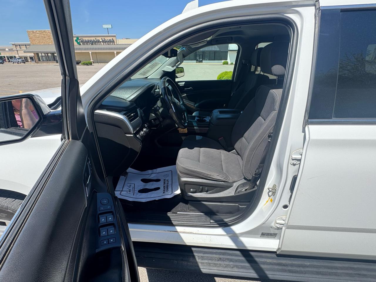 Chevrolet Suburban LS 2019