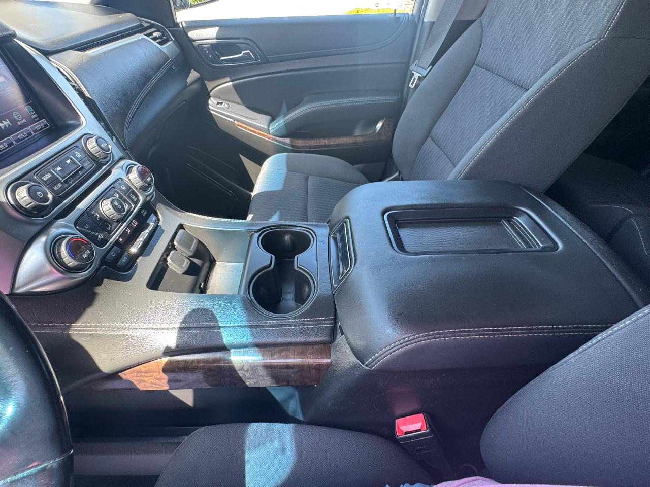 Chevrolet Suburban LS 2019