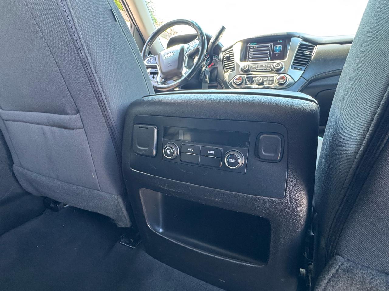 Chevrolet Suburban LS 2019