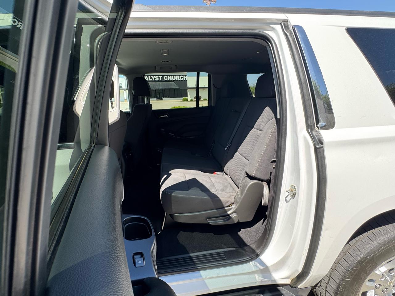 Chevrolet Suburban LS 2019