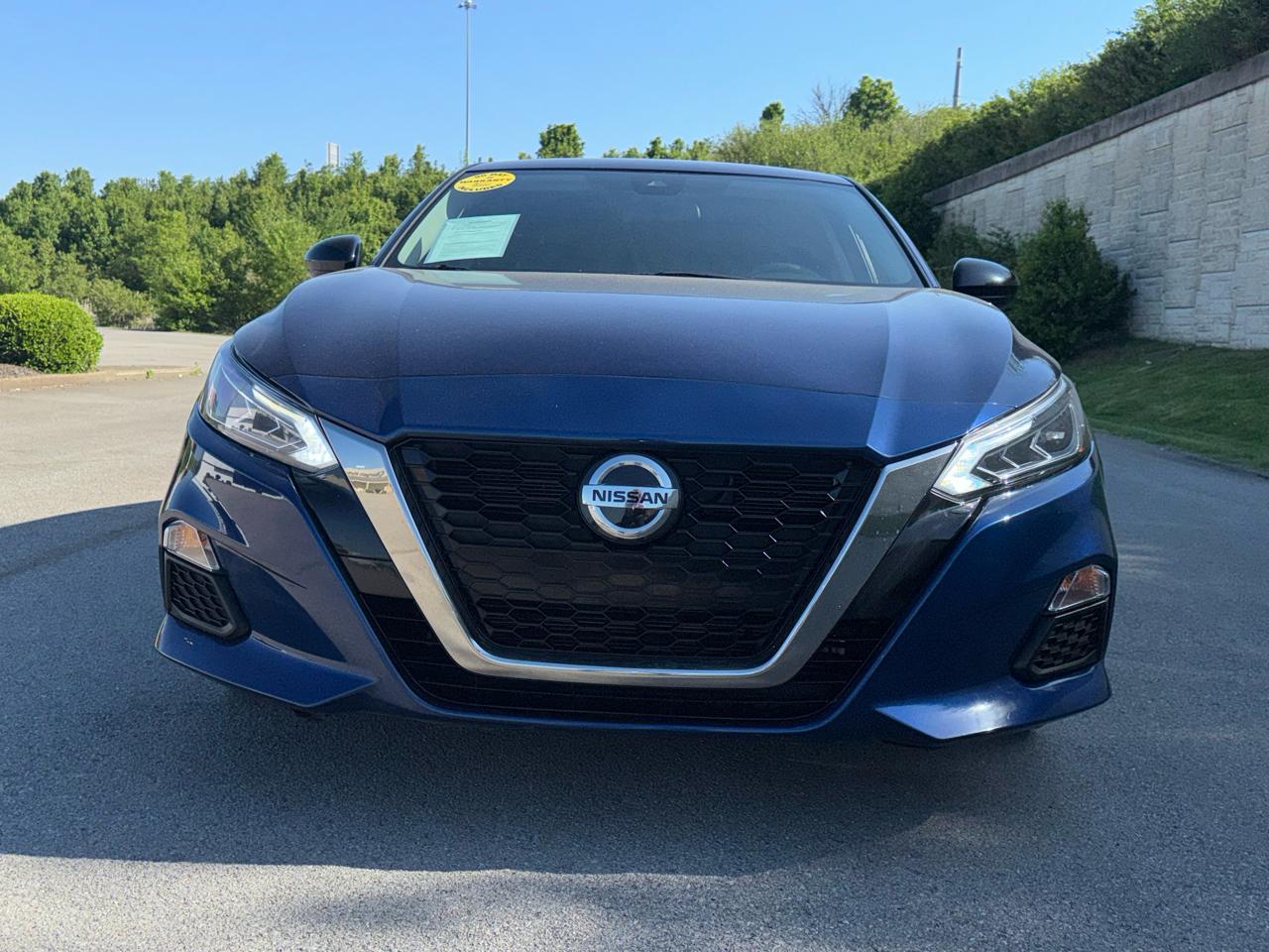 Nissan Altima  2021