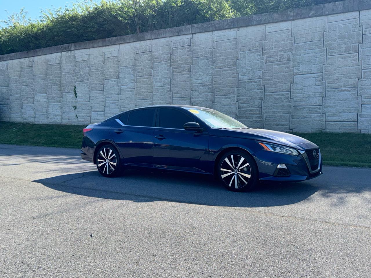 Nissan Altima  2021