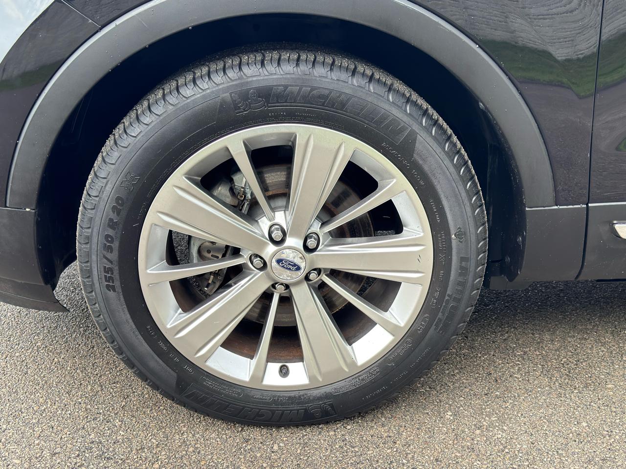 Ford Explorer  2019