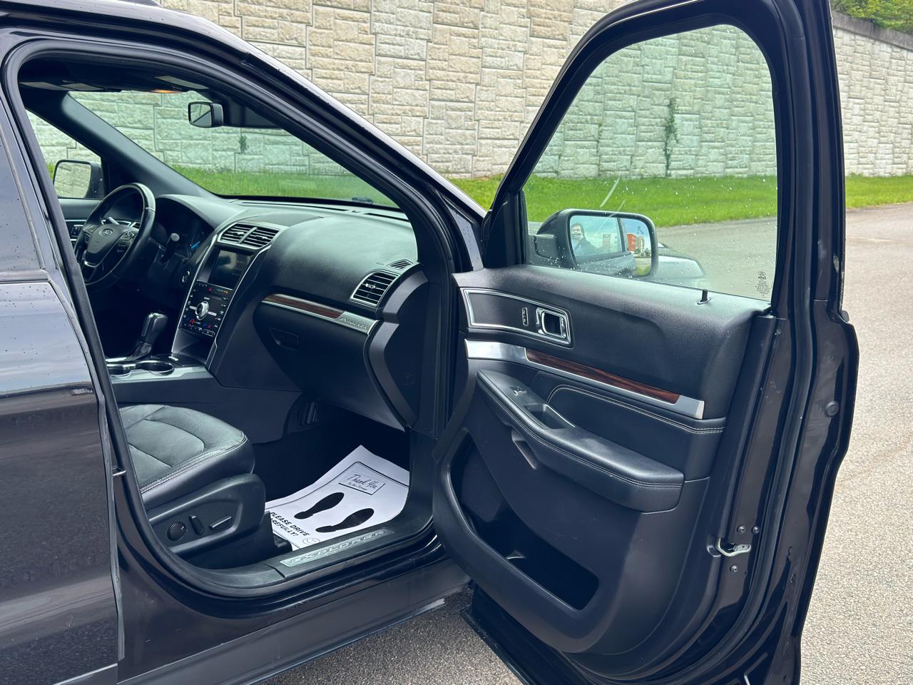 Ford Explorer  2019
