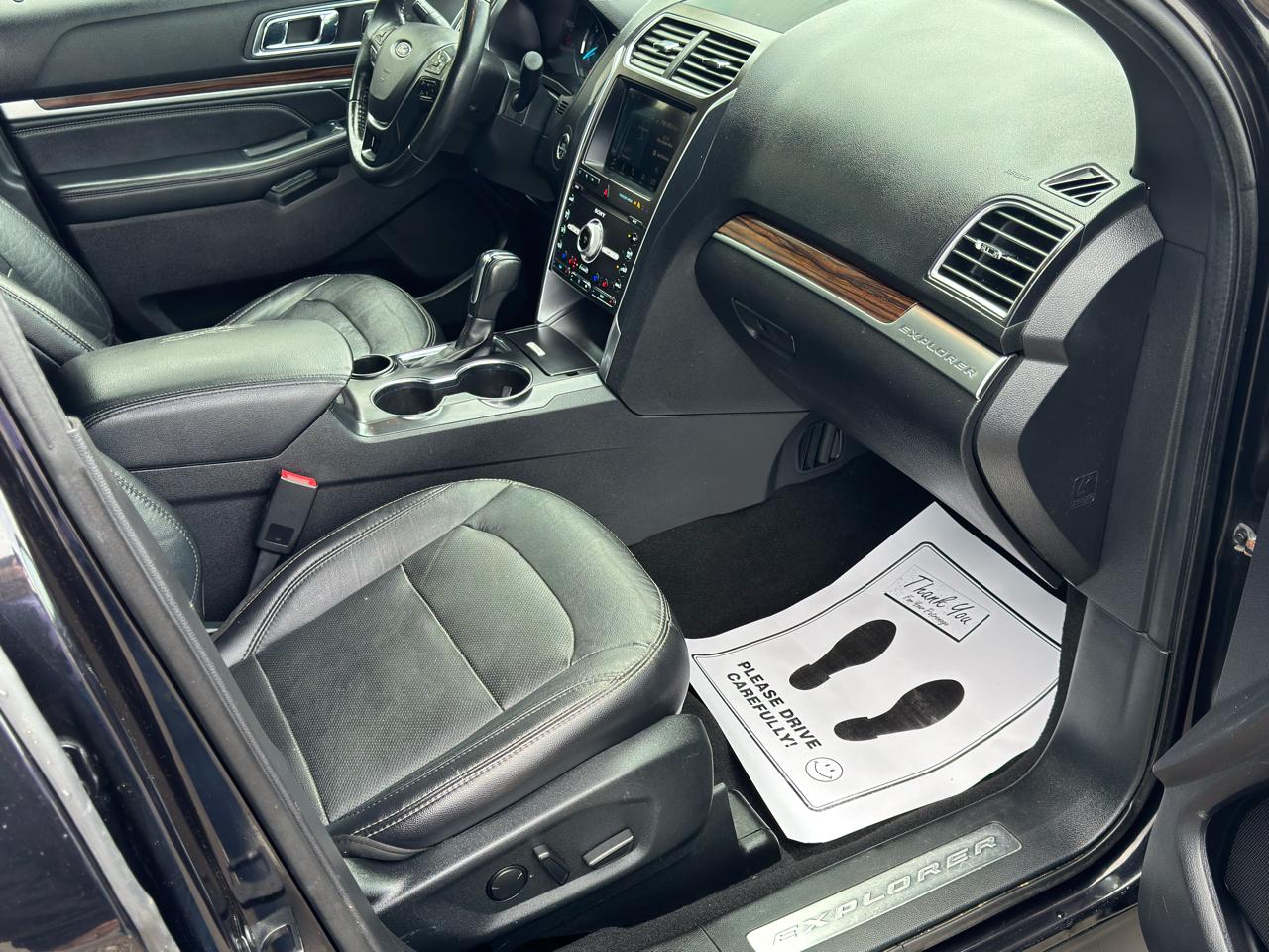 Ford Explorer  2019