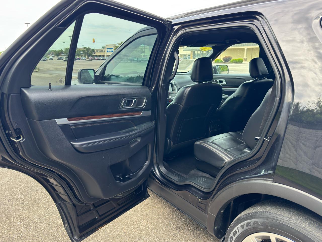 Ford Explorer  2019
