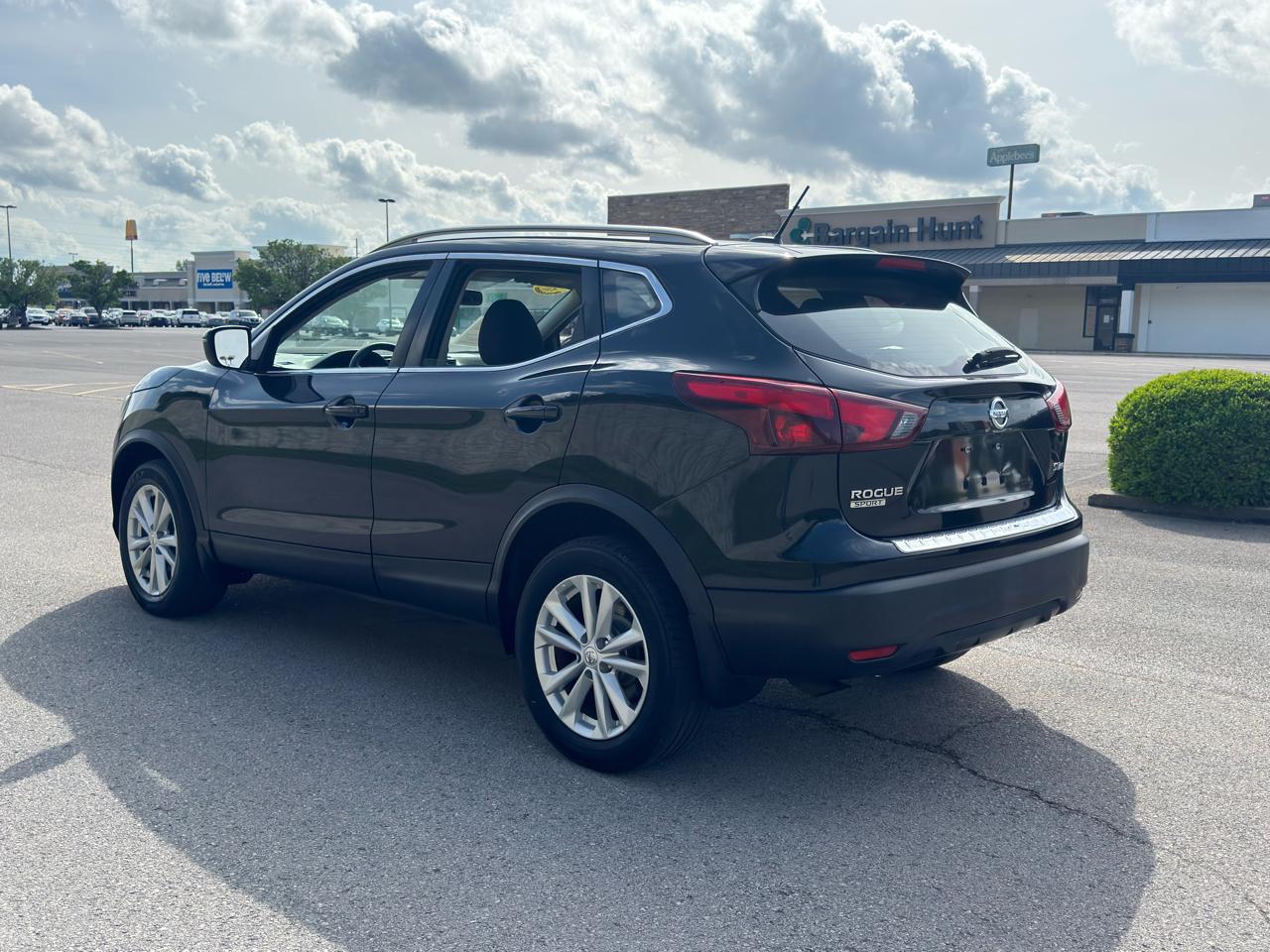 Nissan Rogue Sport  2017