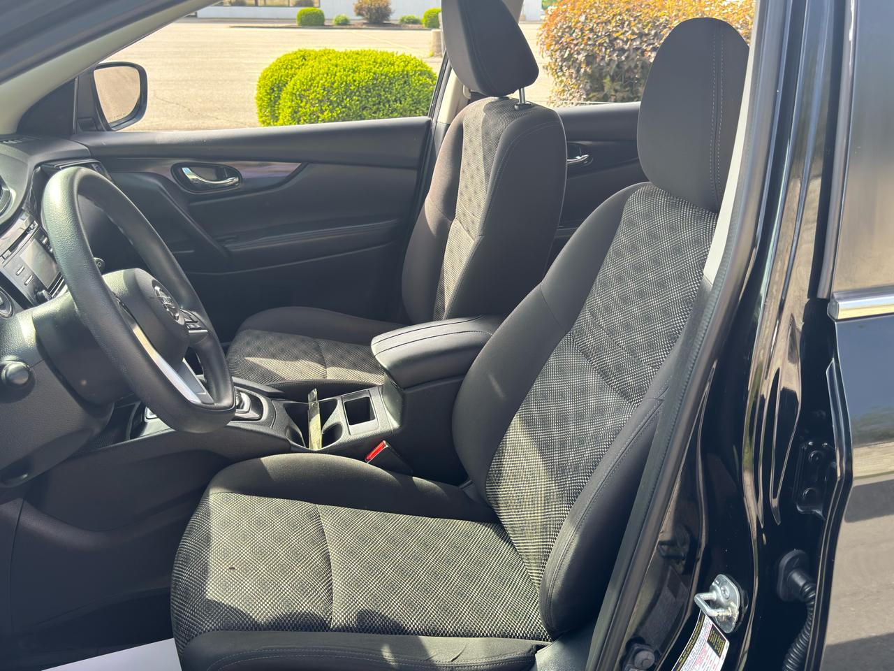 Nissan Rogue Sport  2017