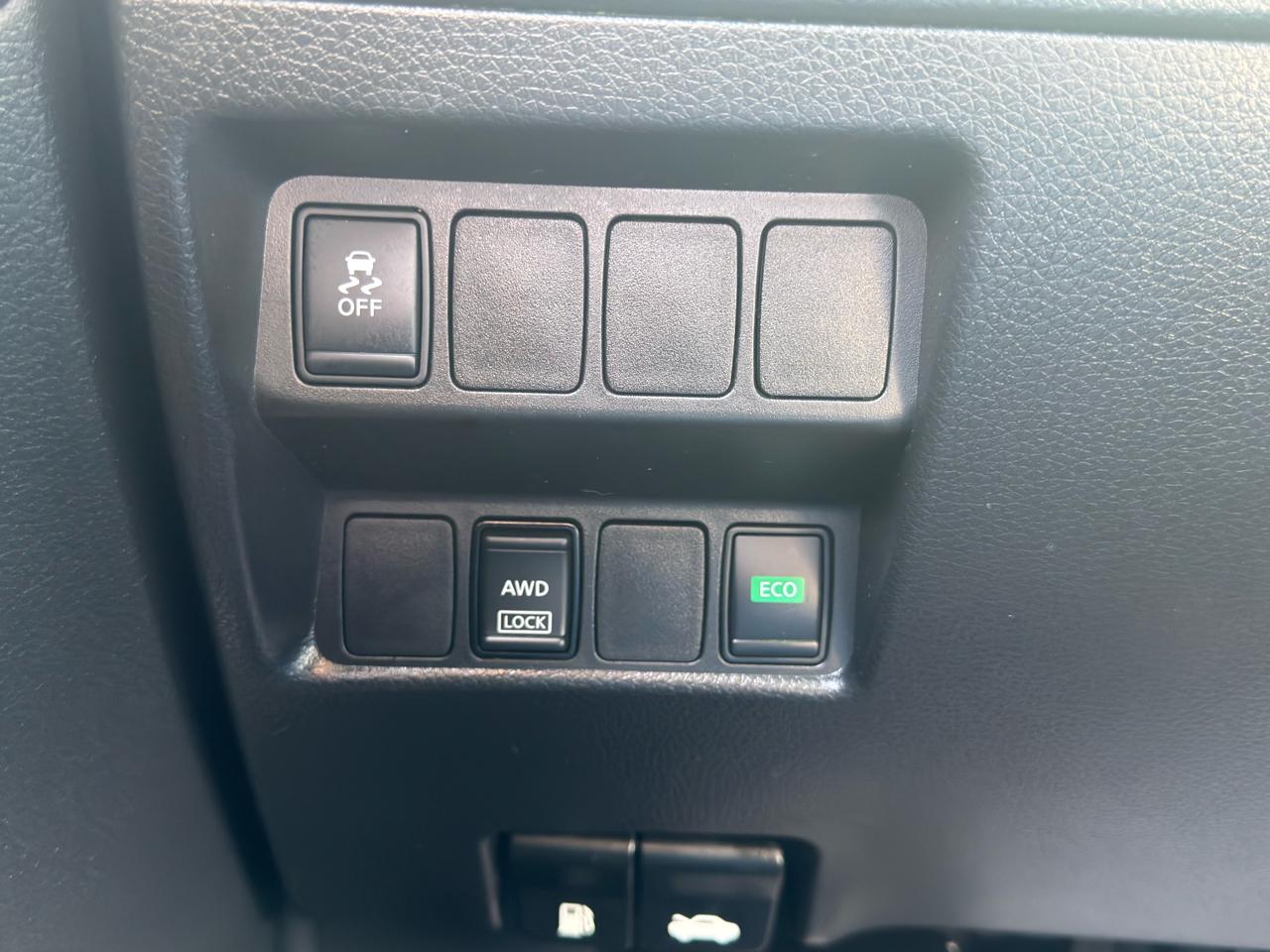 Nissan Rogue Sport  2017