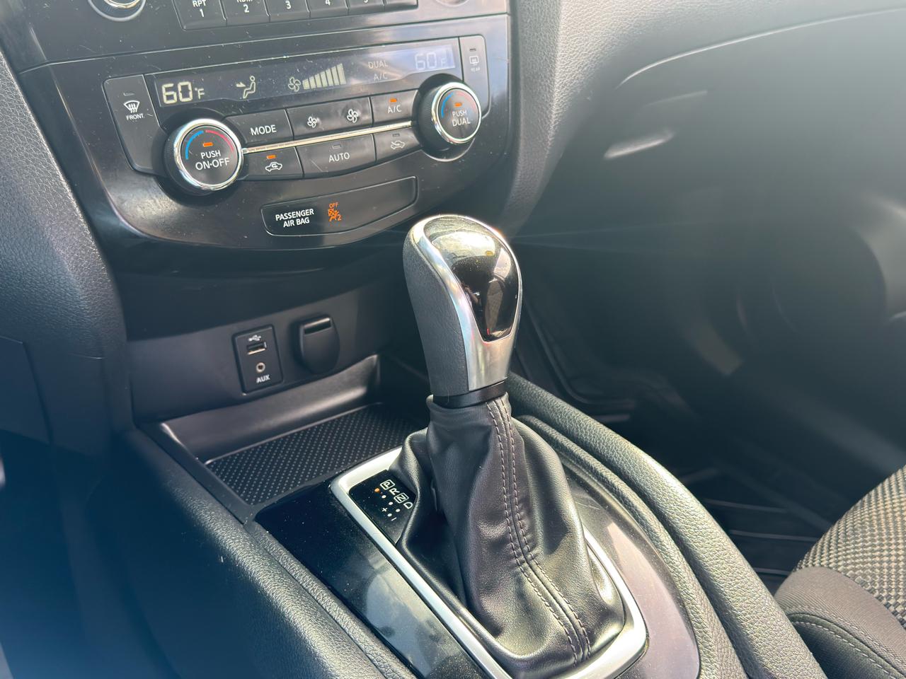 Nissan Rogue Sport  2017