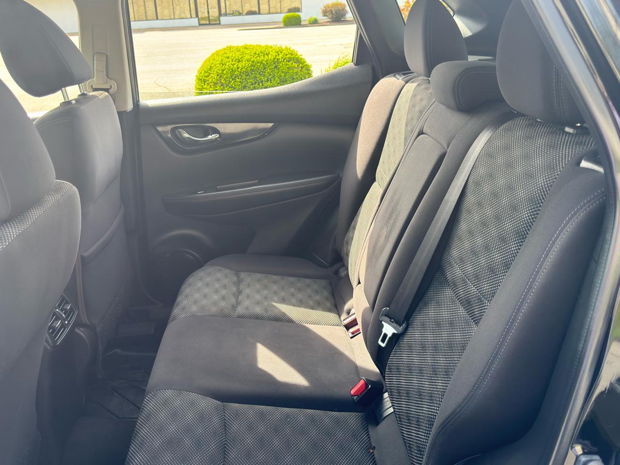 Nissan Rogue Sport  2017