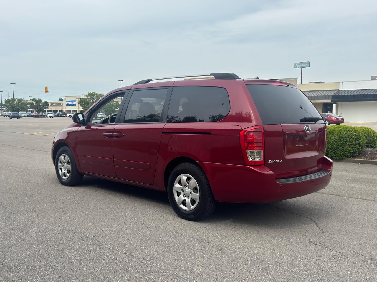 Kia Sedona  2010