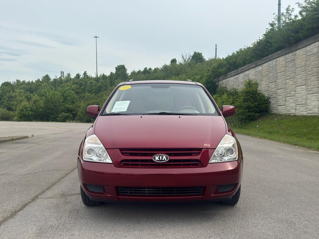 Kia Sedona  2010