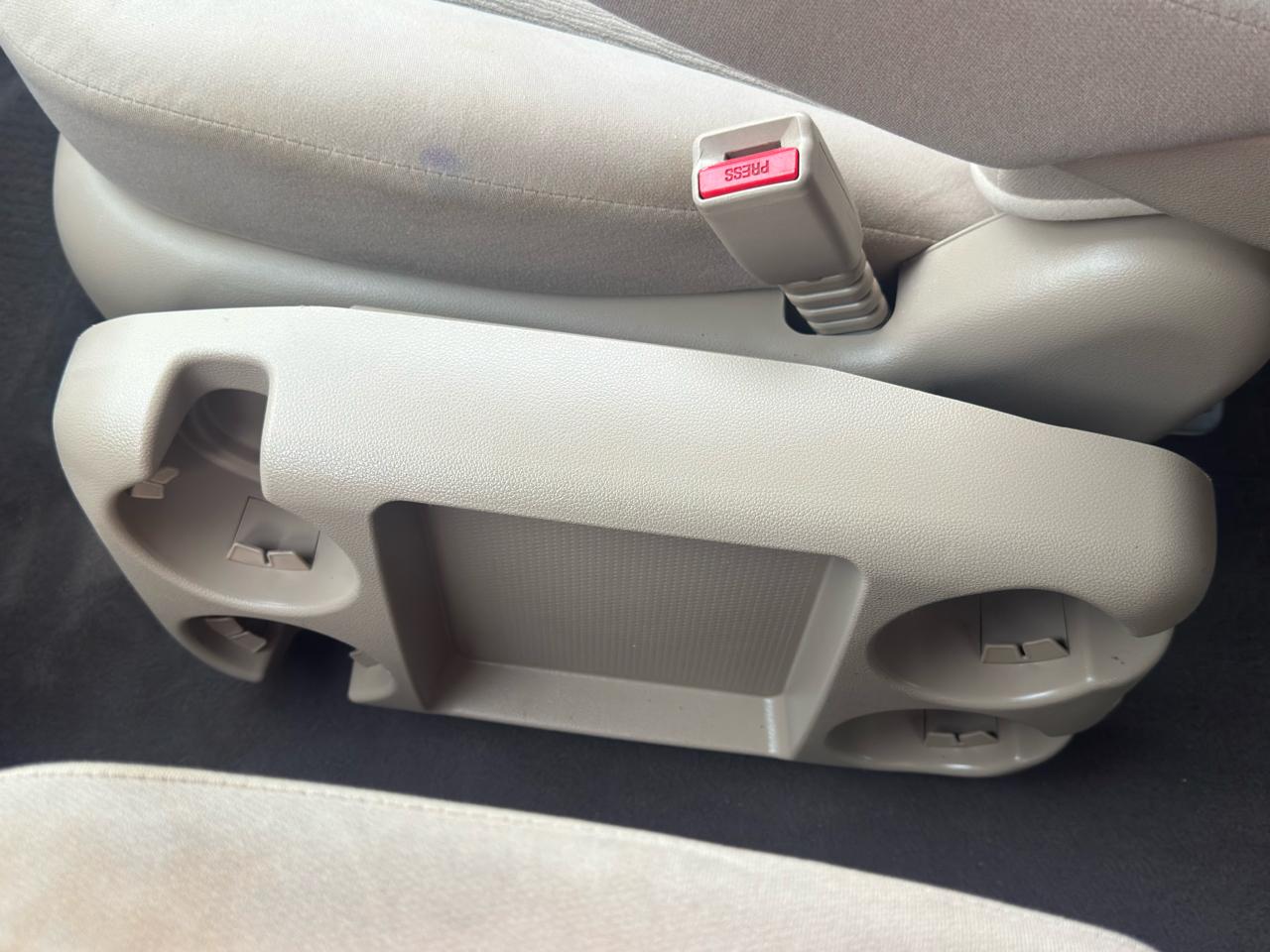 Kia Sedona  2010