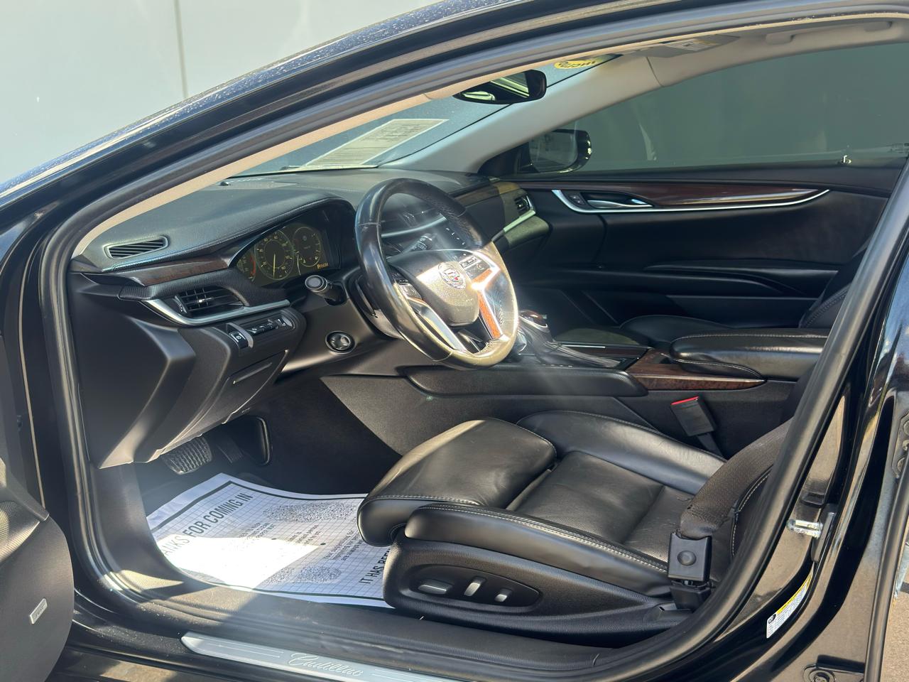 Cadillac XTS  2013