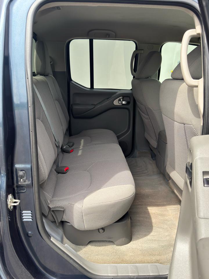 Nissan Frontier  2017
