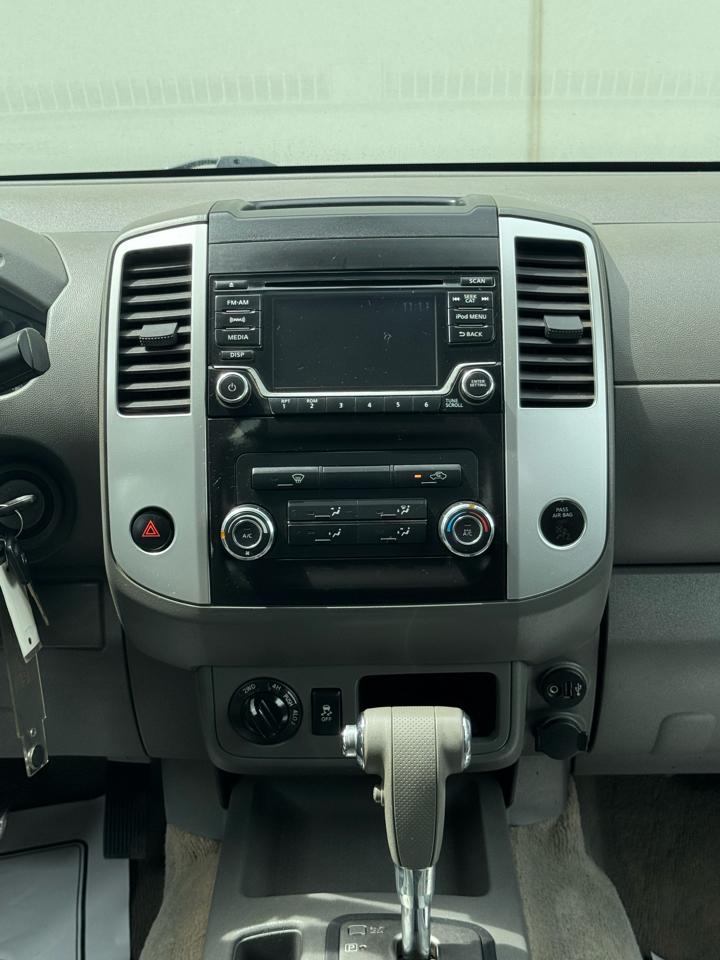 Nissan Frontier  2017
