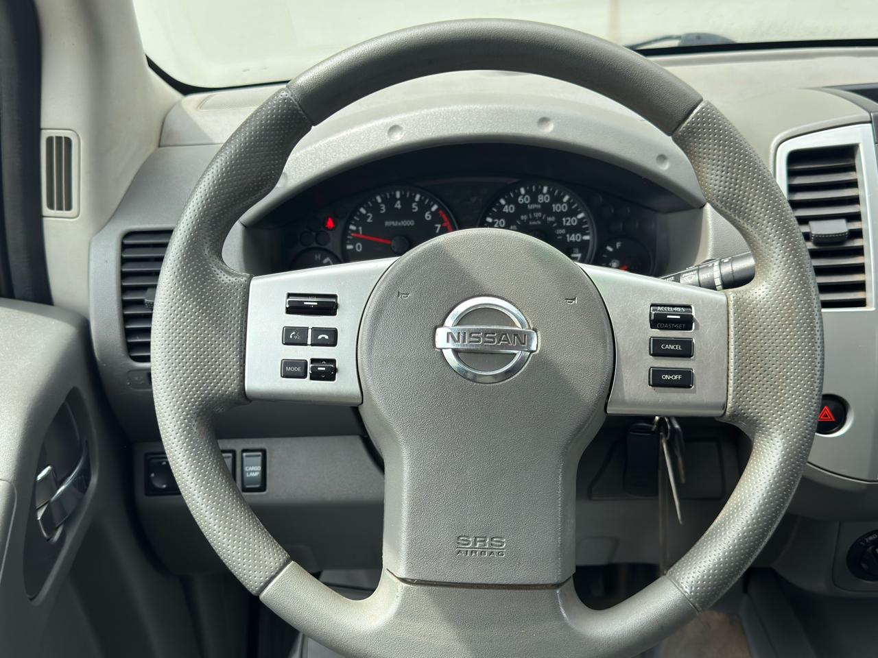 Nissan Frontier  2017