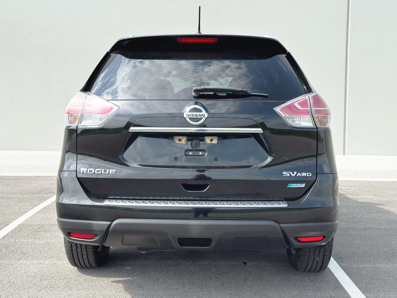 Nissan Rogue SV 2014