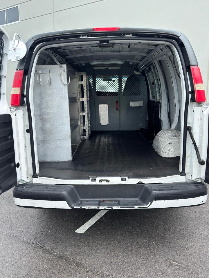 Chevrolet Express Cargo Van  2011