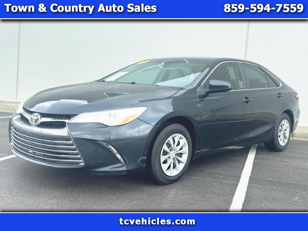 2017 Toyota Camry LE