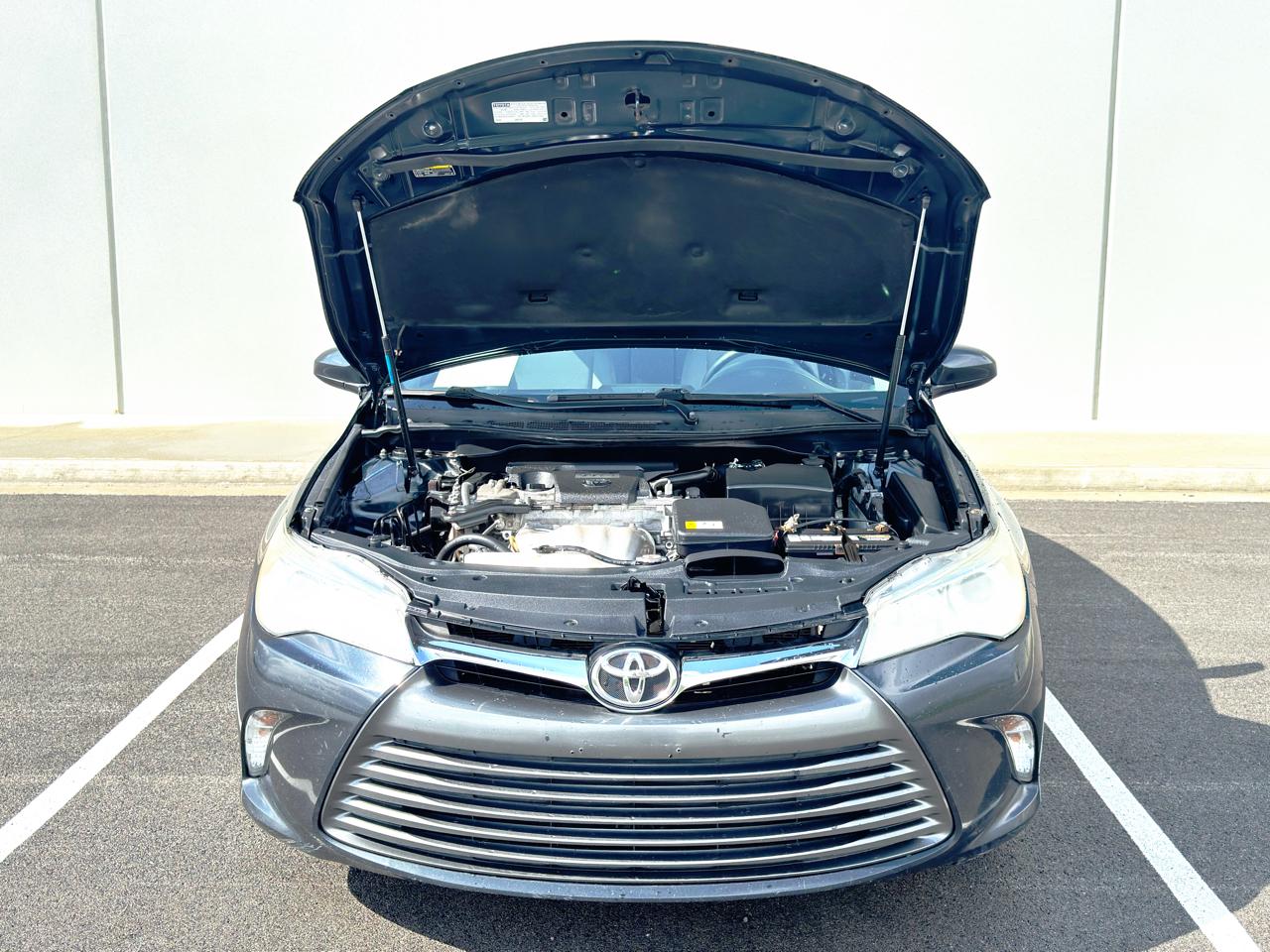 Toyota Camry  2017