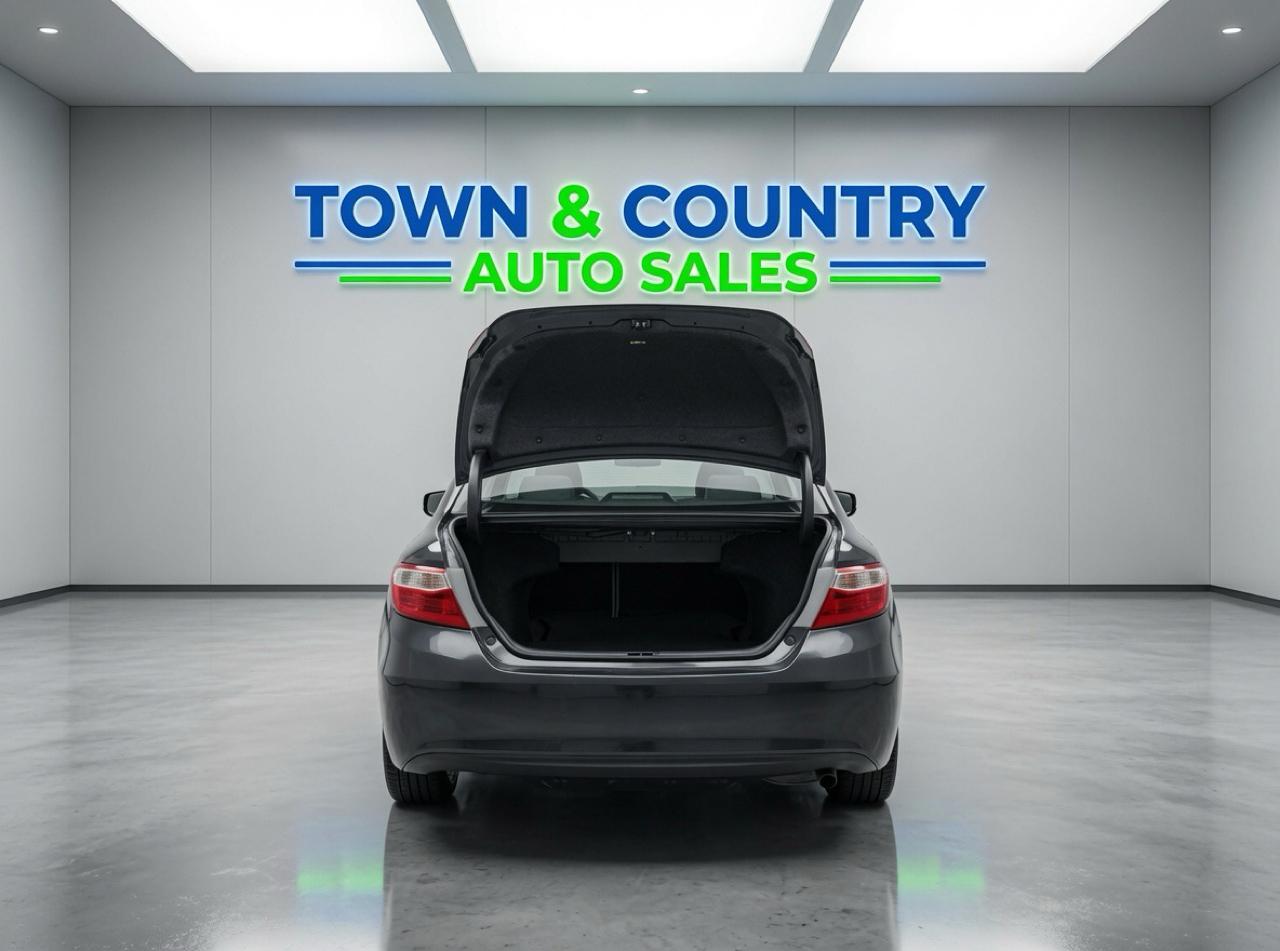 Toyota Camry  2017