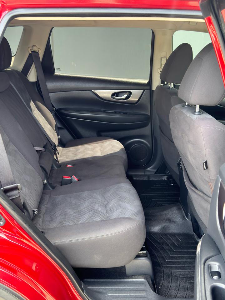 Nissan Rogue  2016