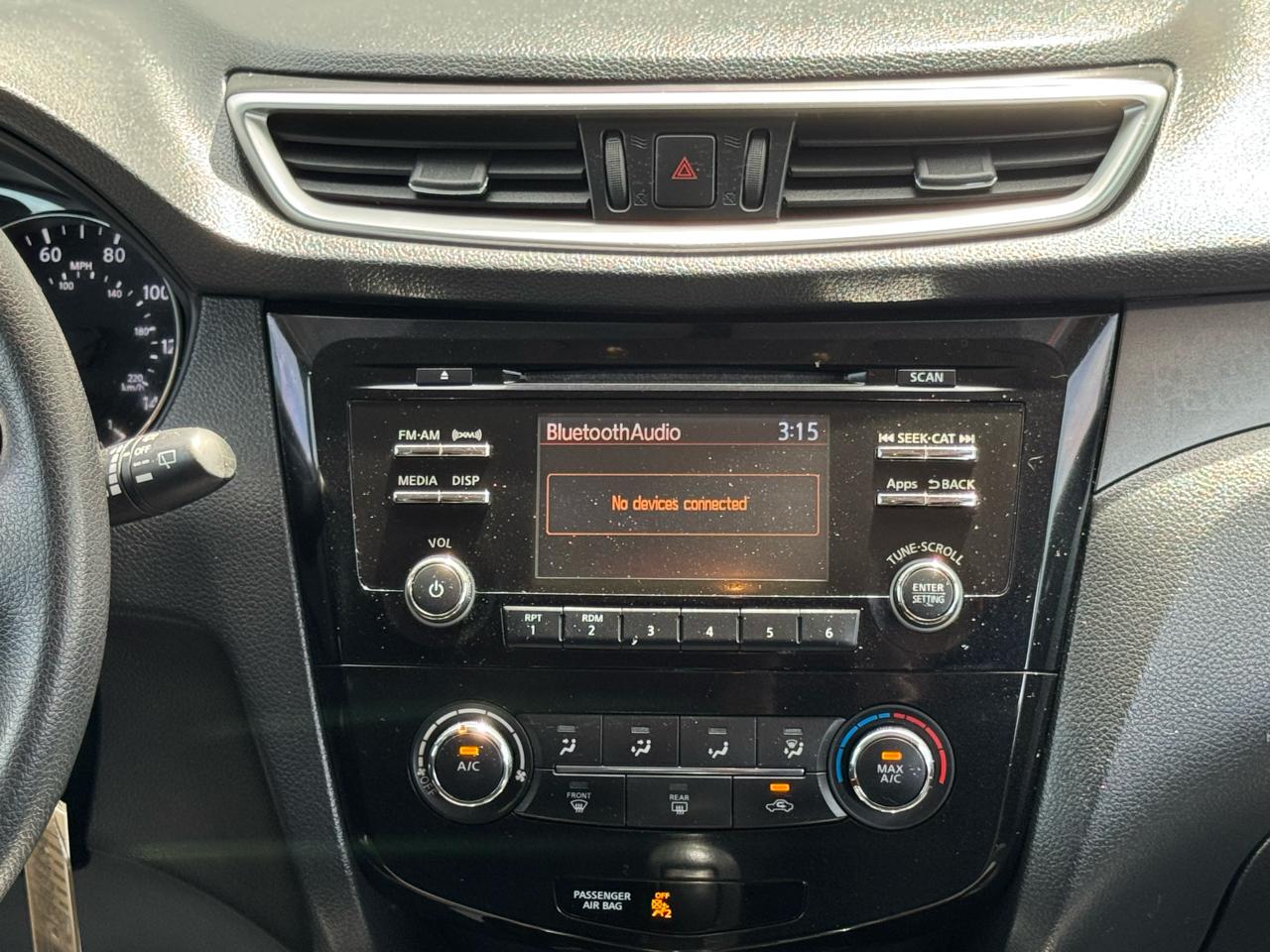 Nissan Rogue  2016