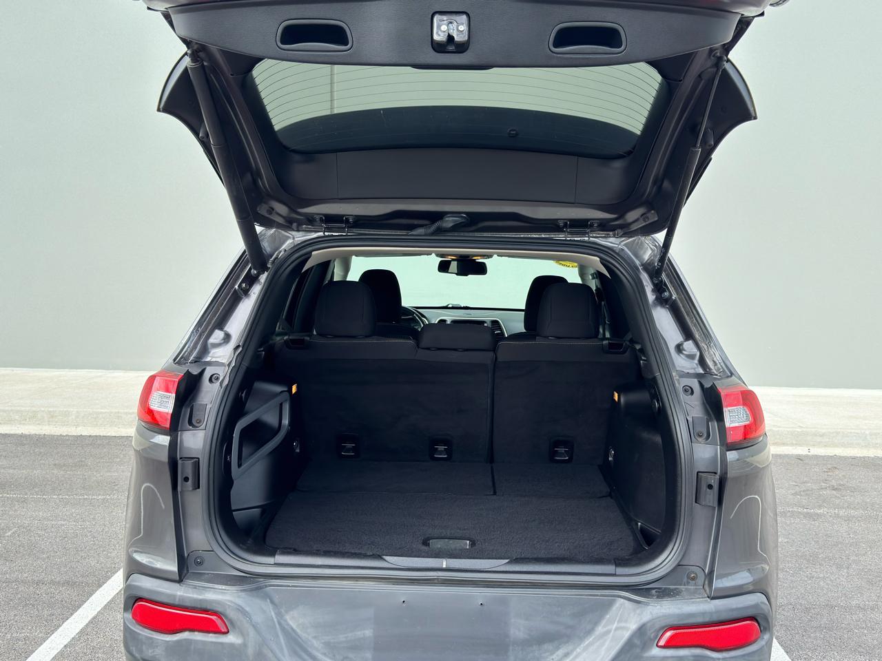 Jeep Cherokee Latitude 2015