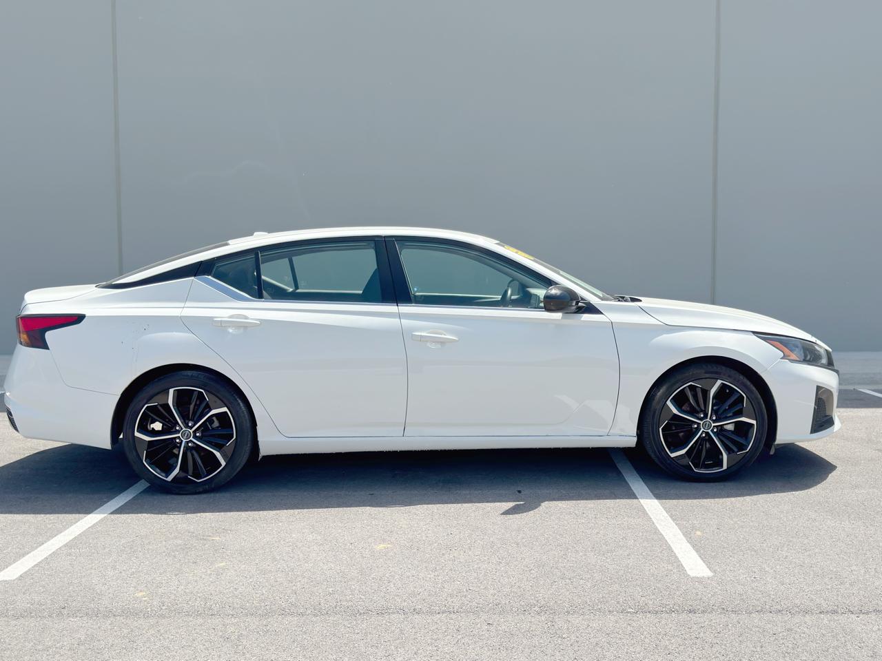 Nissan Altima SR 2024