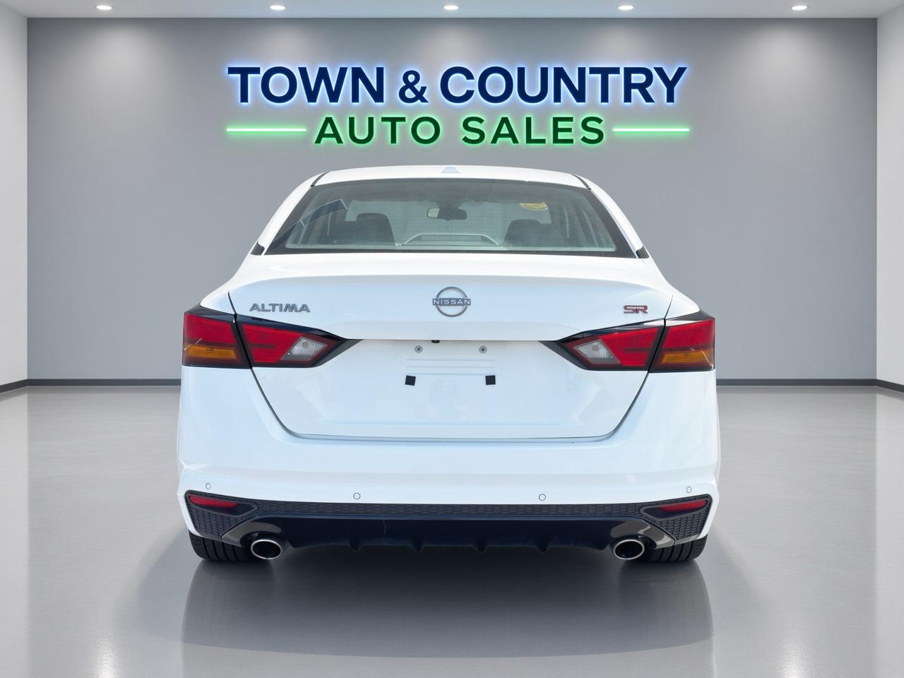 Nissan Altima  2024