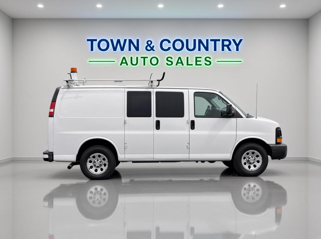 Chevrolet Express Cargo Van  2013