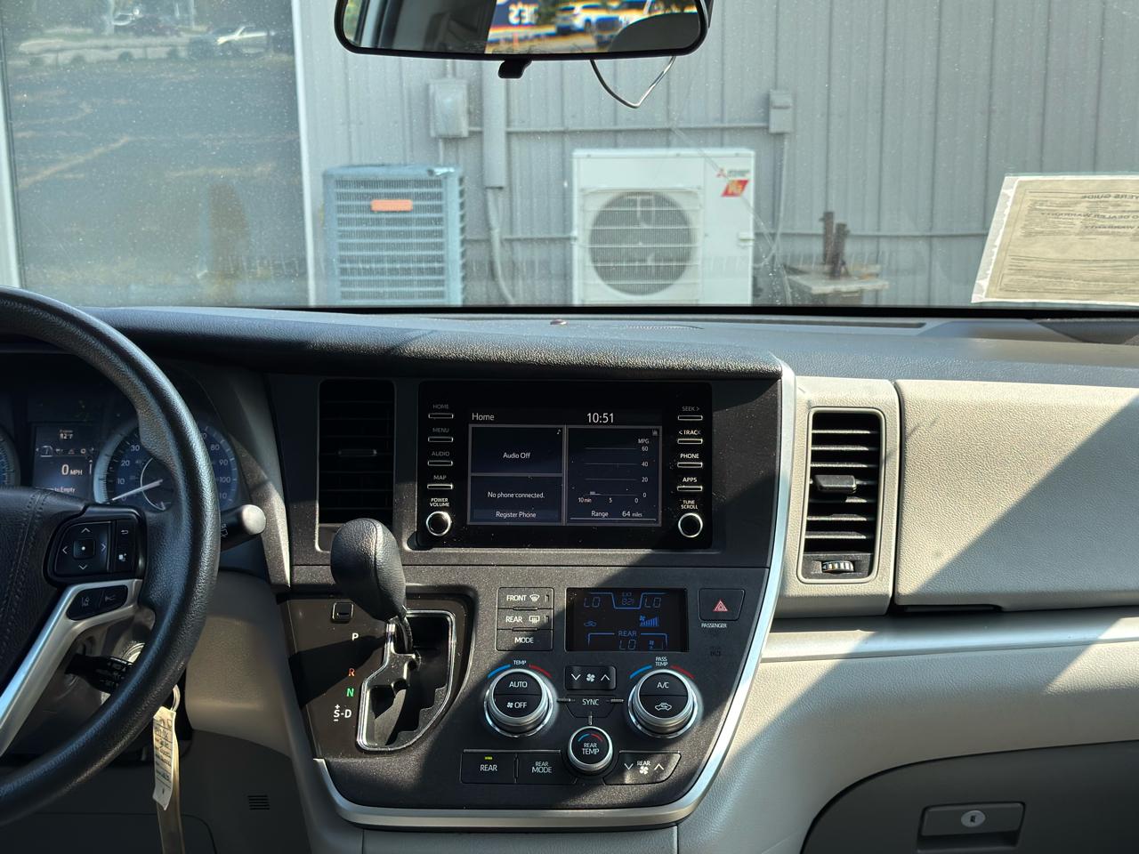 Toyota Sienna  2020