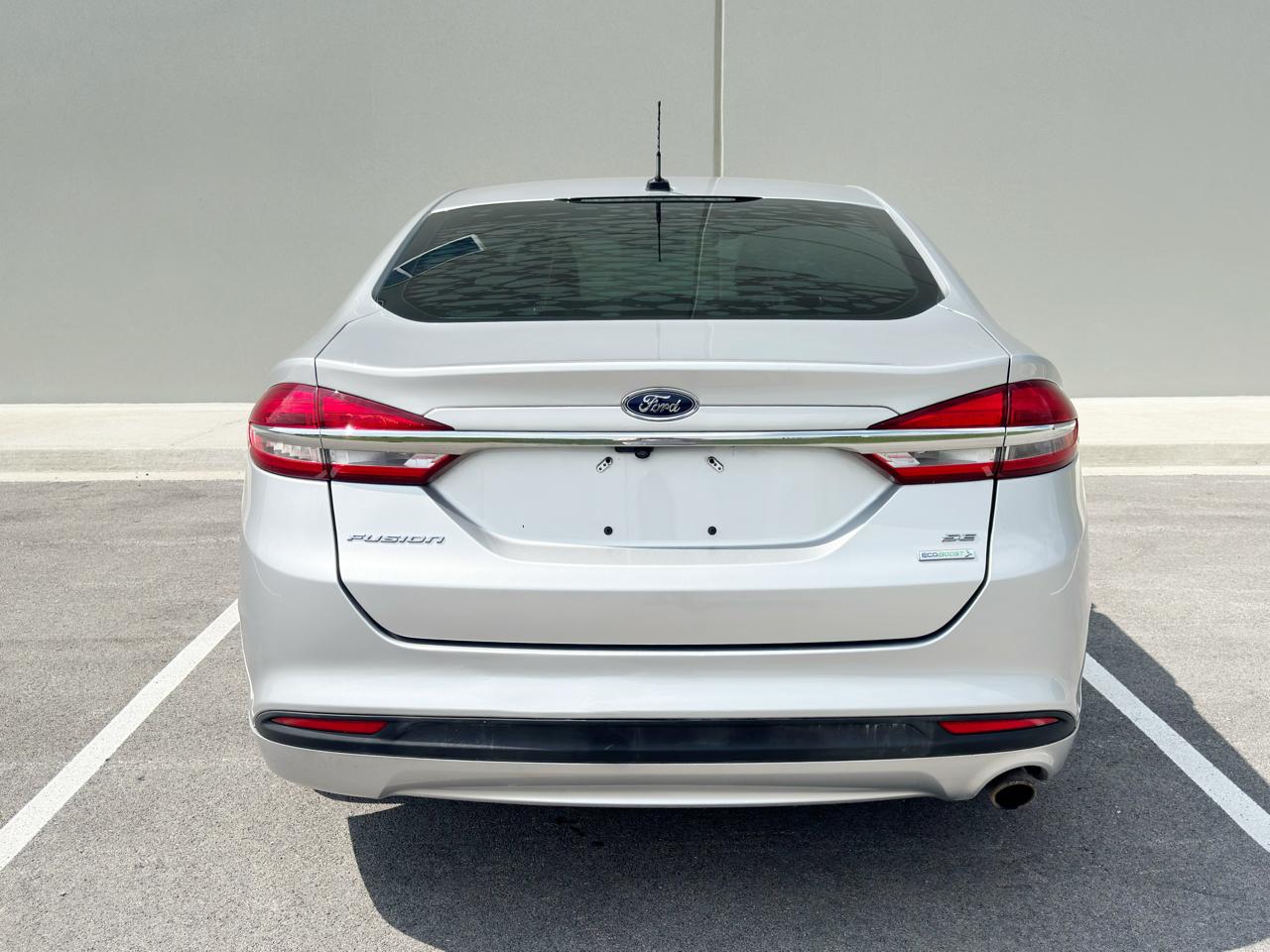Ford Fusion SE 2018