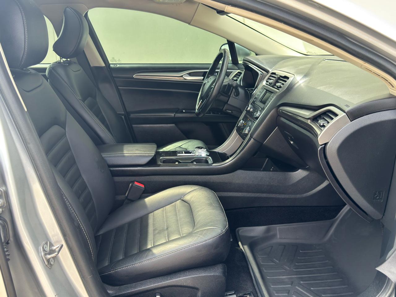 Ford Fusion SE 2018