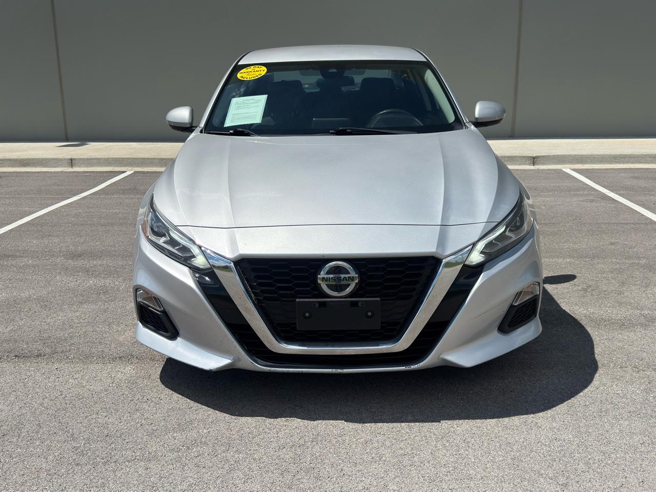 Nissan Altima  2021