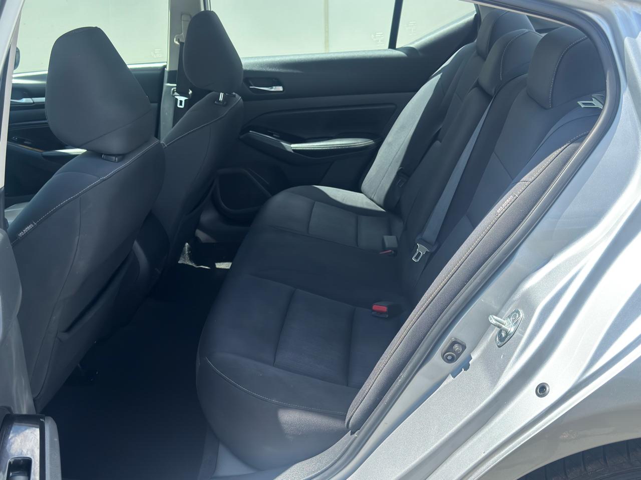 Nissan Altima  2021
