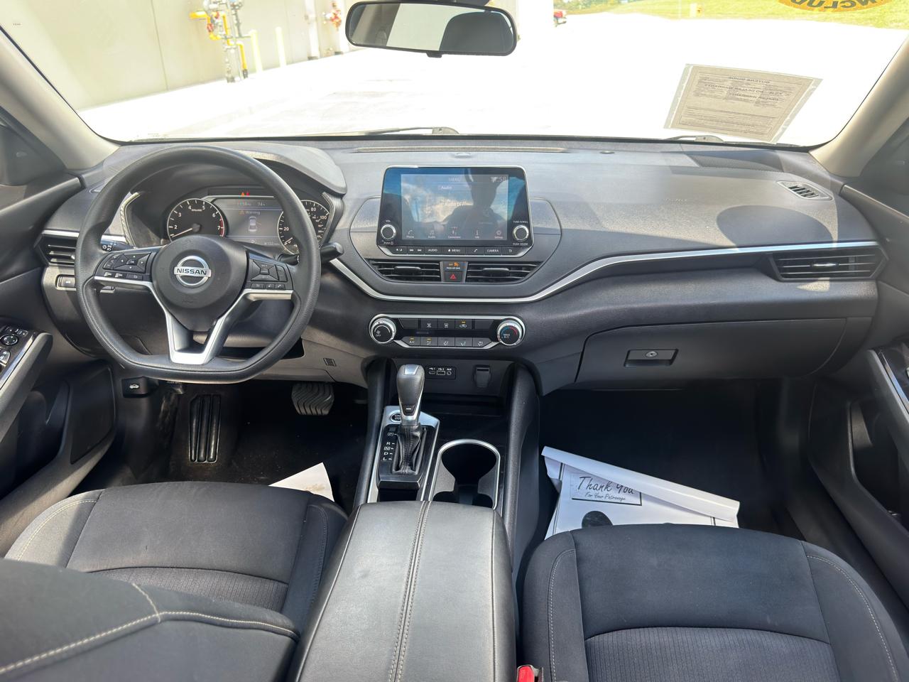 Nissan Altima  2021