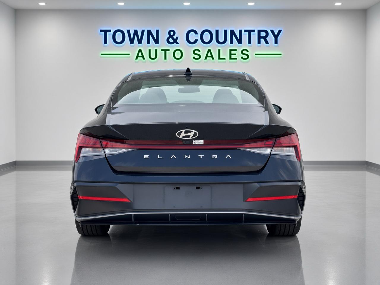 Hyundai Elantra  2025