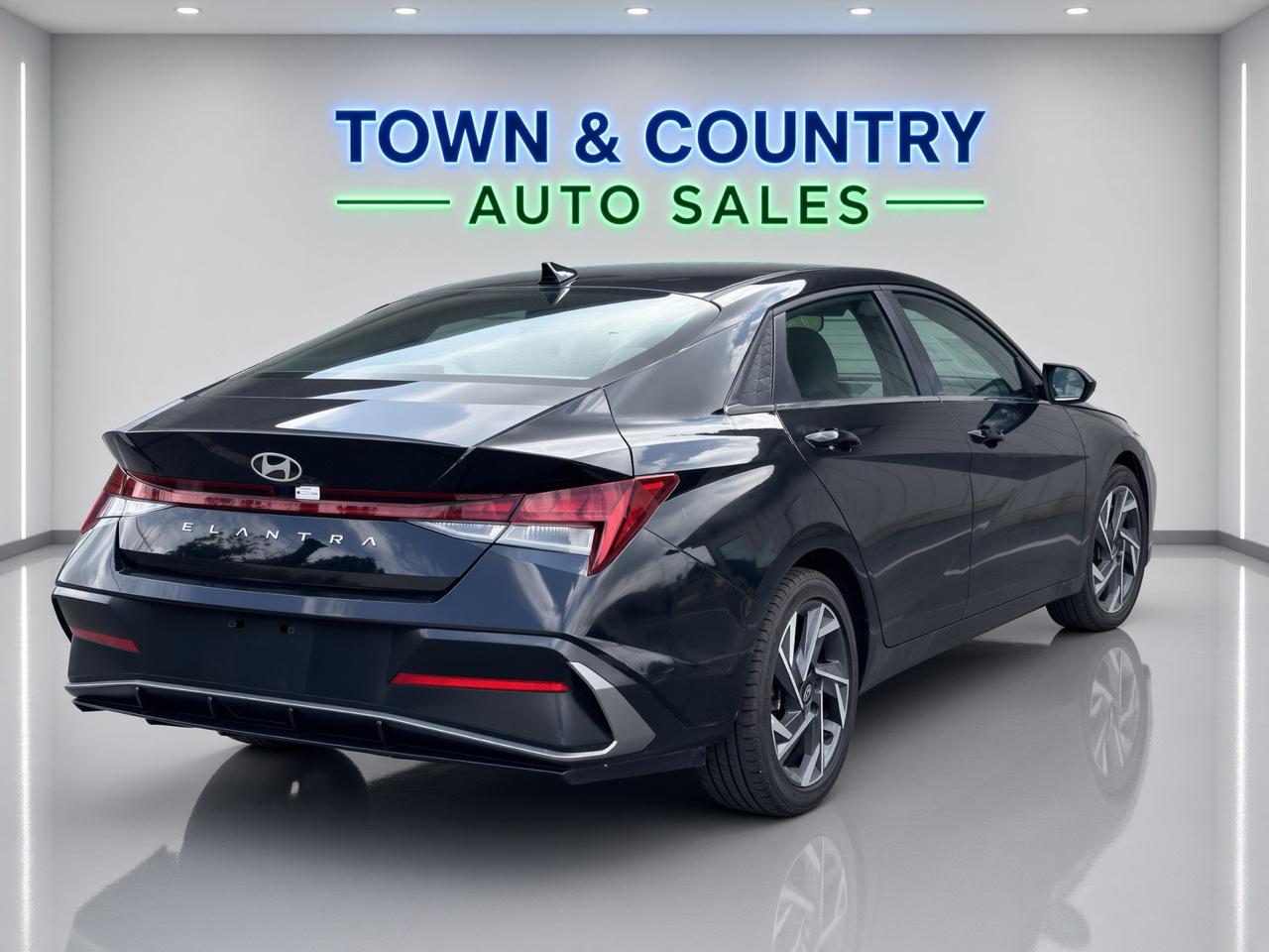 Hyundai Elantra  2025