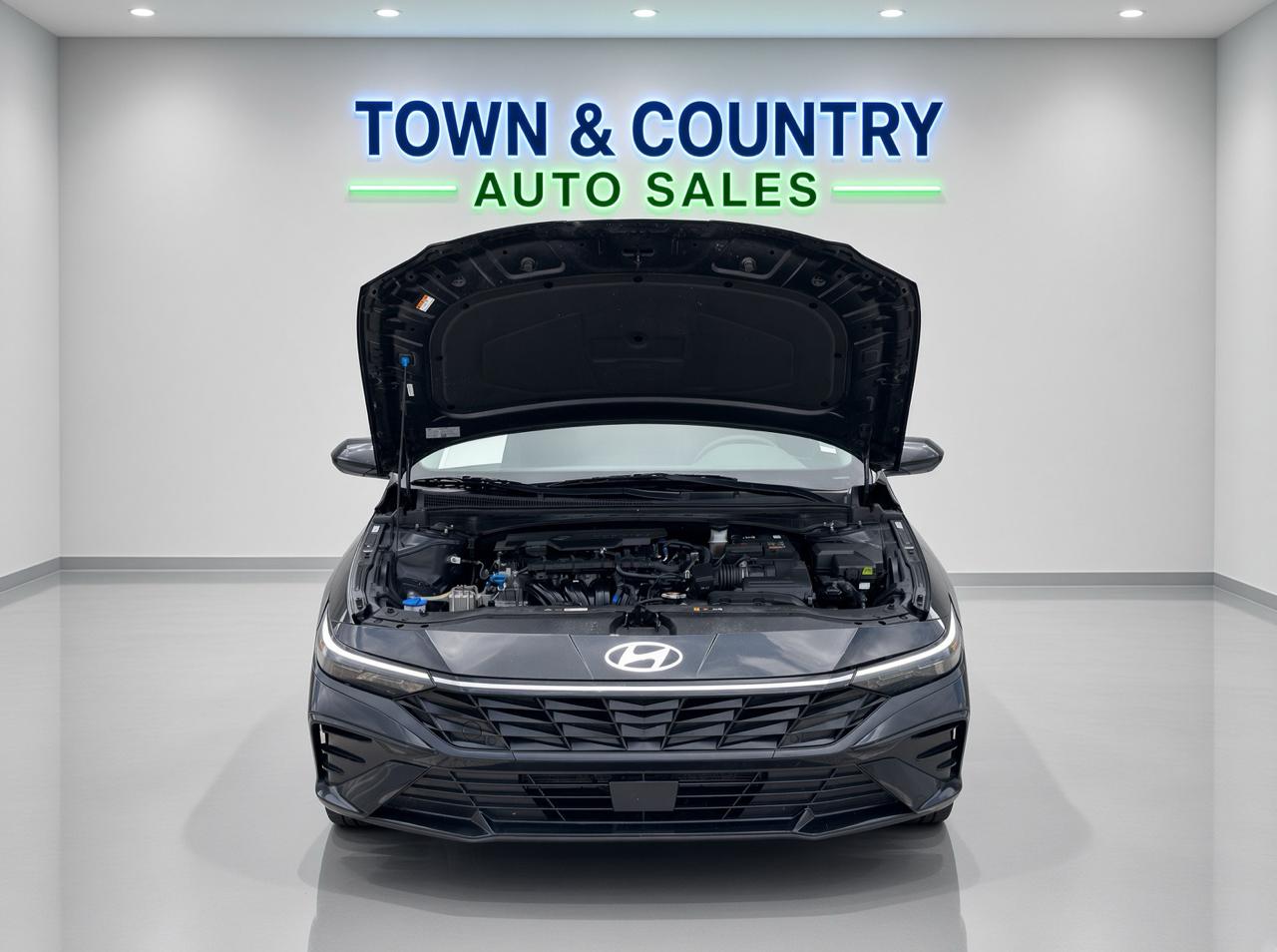 Hyundai Elantra  2025