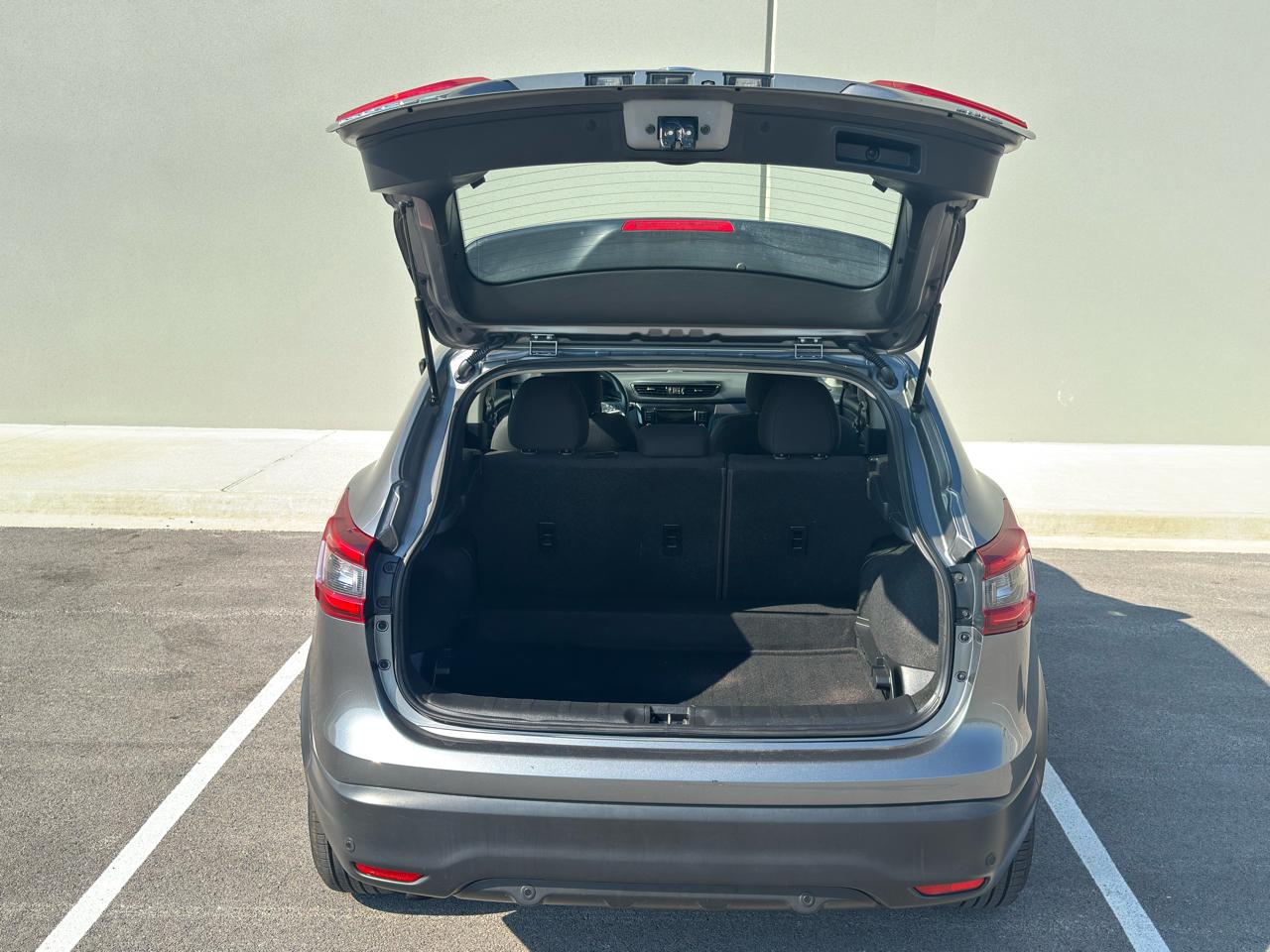 Nissan Rogue Sport  2021