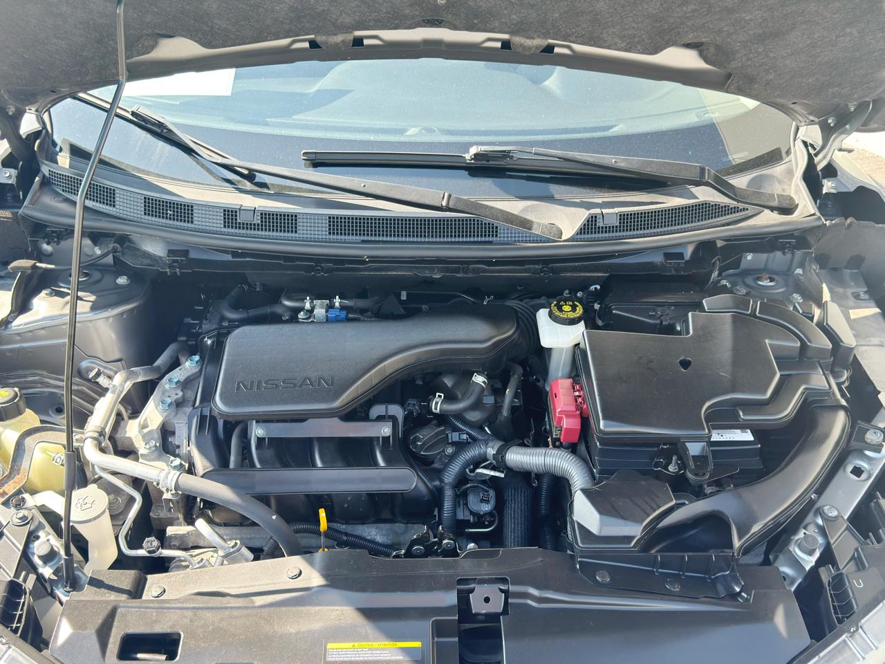 Nissan Rogue Sport  2021